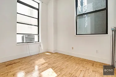 Rented by Bond New York