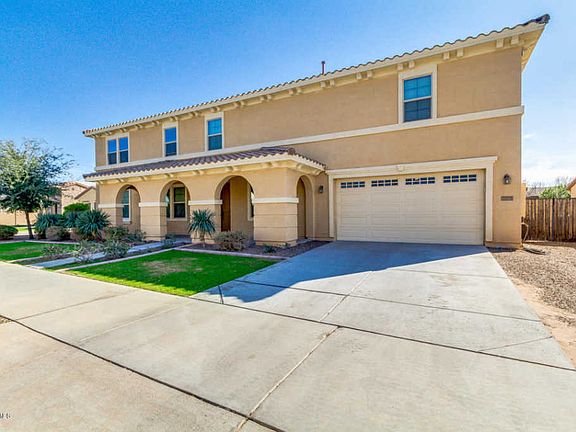 4th image of 21271 E Waverly Dr