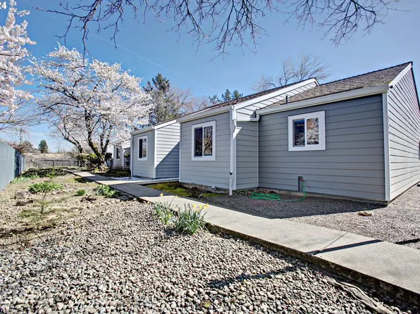 2744 SE 138th Ave APT 135, Portland, OR 97236