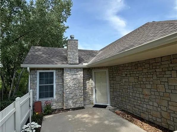 6014 NE Kensington Ct #15-C, Lees Summit, MO 64064