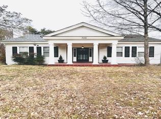 726 N Trezevant St, Memphis, TN 38112