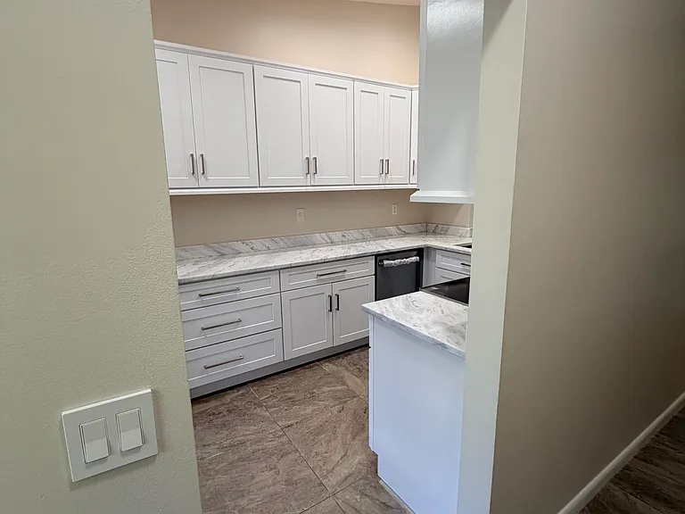 2067 SW 15th St #230 — Photo 6