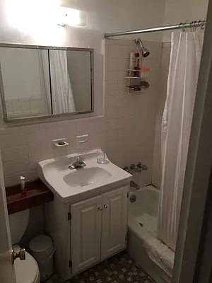 Rented by ELK Investors | media 32