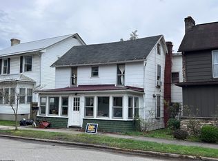 302 Davis St, Elkins, WV 26241