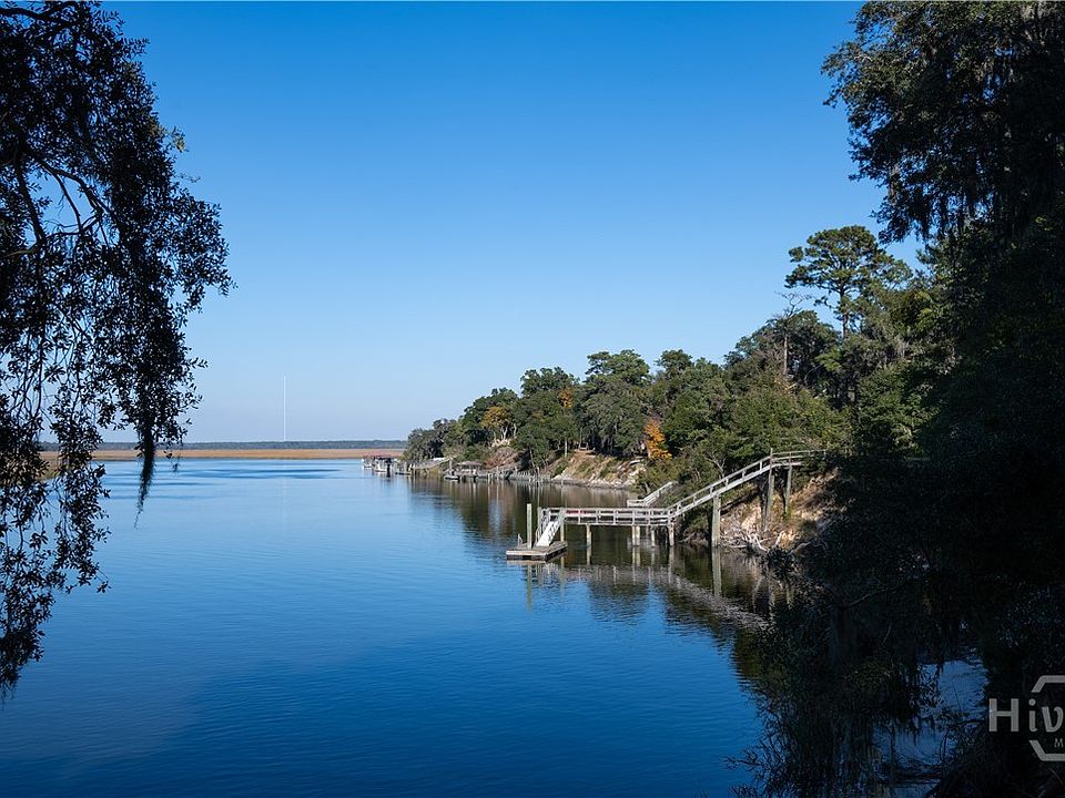 1st image of 2421 NE Johnson Road