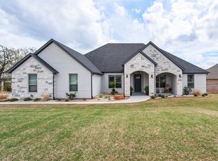 4005 Pinnacle Rdg, Granbury, TX 76049