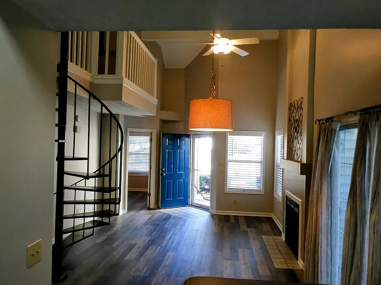 2668 Saint Charles Ln NW — Photo 8