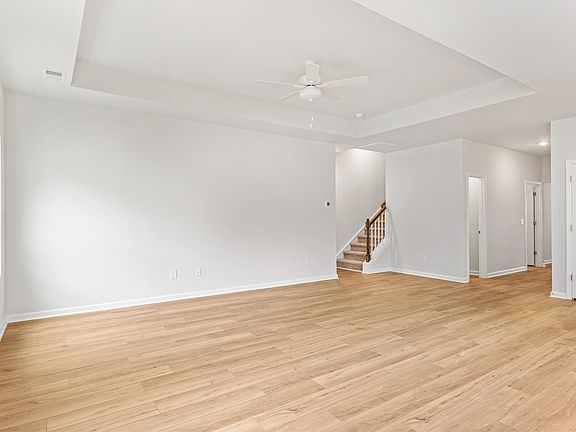 3rd image of 5019 Radley Rd