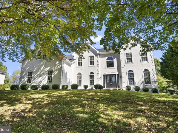 289 Dressage Ct, West Chester, PA 19382