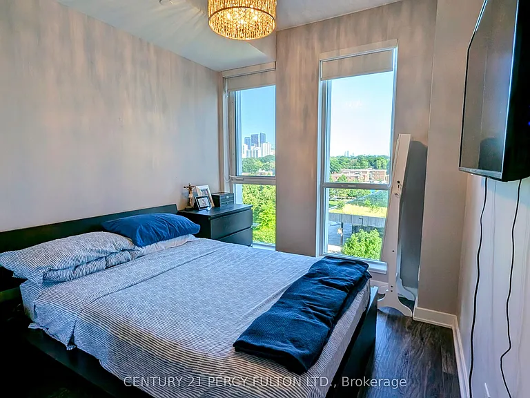 170 Sumach St #723 — Photo 10