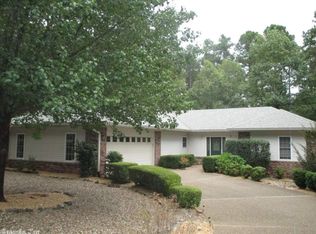 1 Jarama Ln, Hot Springs, AR 71909