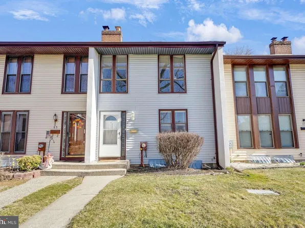 86 Danbury Ct, East Windsor, NJ 08520