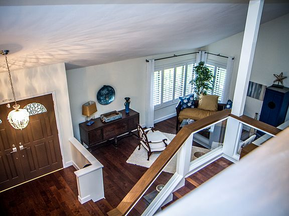 4th image of 7025 Pelican Island Dr