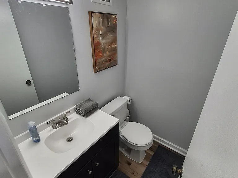 327 Laurens St SW #E10 — Photo 14