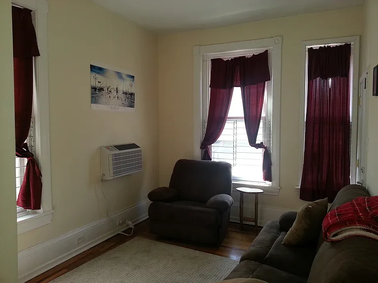 505-07 South 42nd St — Photo 1