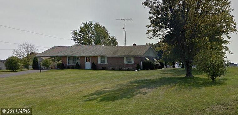 2nd image of 3830 Buchanan Trl W