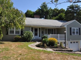 38 Gloucester Rd, Westwood, MA 02090