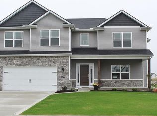 1477 Falcon Cv, Waterville, OH 43566