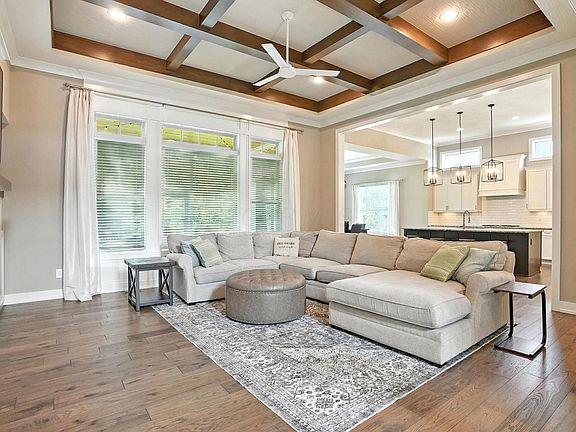 4th image of 1755 Dartmoor Ln
