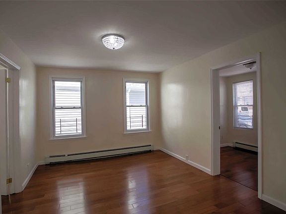 5th image of 110-40 166th St