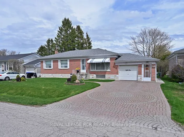 89 William St, New Tecumseth, ON L9R 1N2