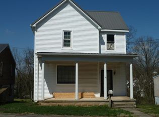 424 E Bridge St, Cynthiana, KY 41031