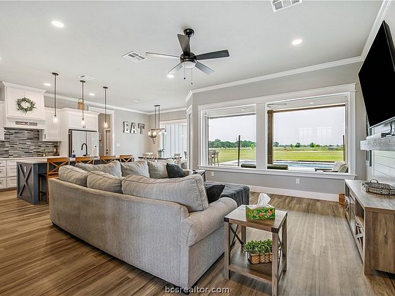 4th image of 5284 Hammond Cir