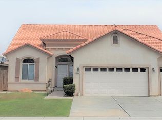 3004 Crescent Ridge St, Bakersfield, CA 93313