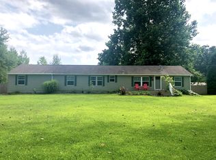 6543 Oakville Waltz Rd, Carleton, MI 48117