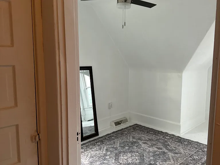 440 Center Ave — Photo 20