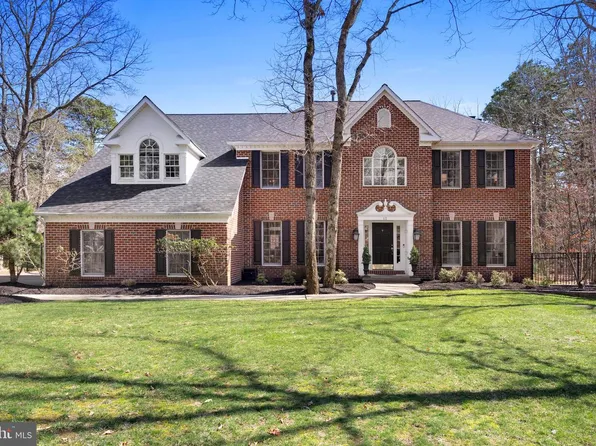 12 Wilderness Dr, Medford, NJ 08055