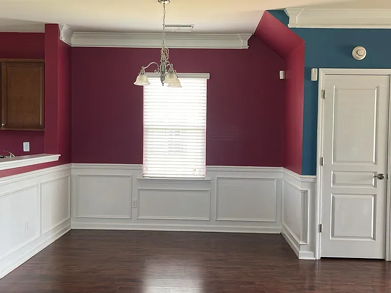 2420 Girvan Dr — Photo 5