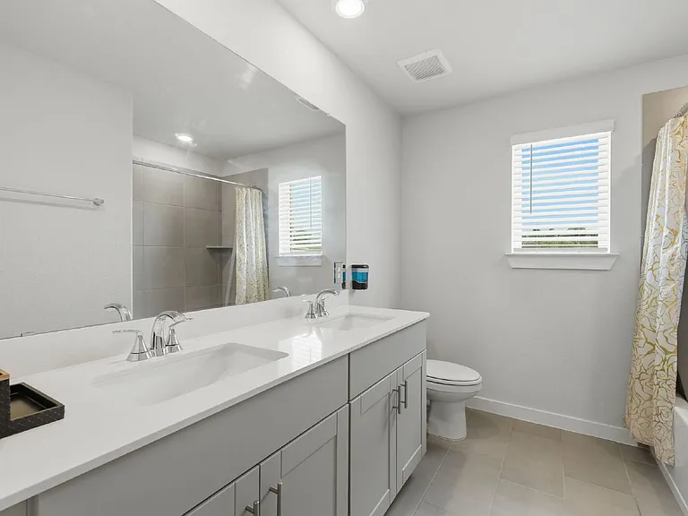 1734 Cayden Oak Ln — Photo 18