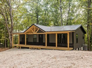 8 Holler Top Rd, Campton, KY 41301