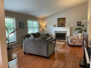 2202 E Cape Cod Dr, Bloomington, IN