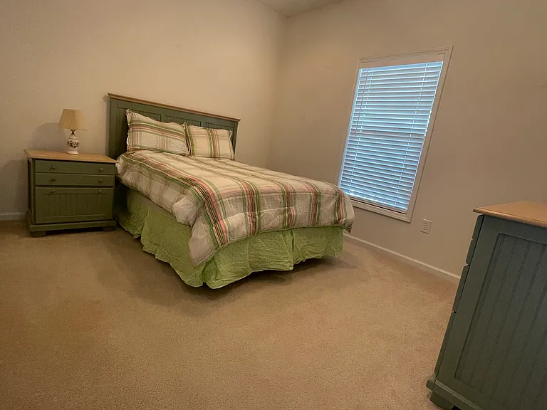 5822 Longwood Dr #302 — Photo 8