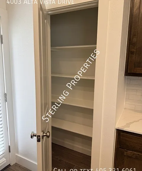 4003 Alta Vista Dr — Photo 14