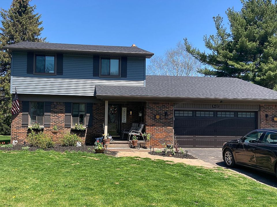 2nd image of 9432 Chaumont Dr