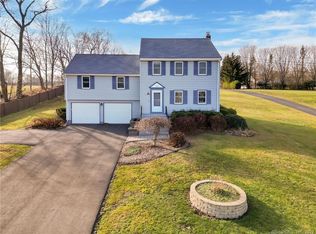537 Bell St, Glastonbury, CT 06033