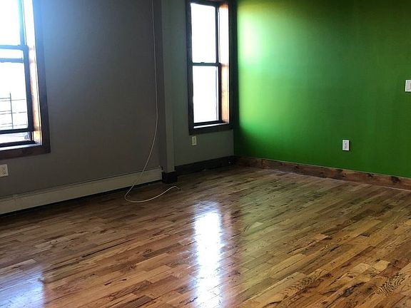 2nd image of 390 E 23rd St #3