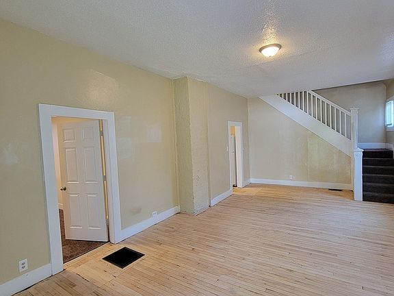 2nd image of 217 S Holmes Ave