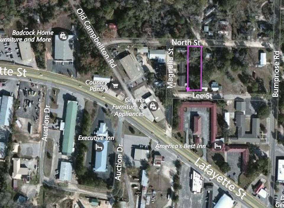 2nd image of Lee St