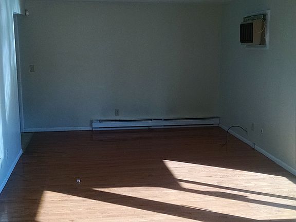 4th image of 1512 1st North St APT 3