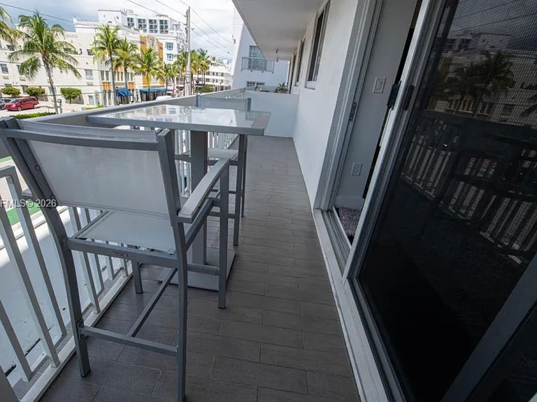 401 Ocean Dr #A303 — Photo 7