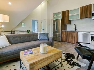 958 Hunter Ave, Columbus, OH 43201