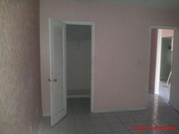 5th image of 11051 SW 200th St APT 105A