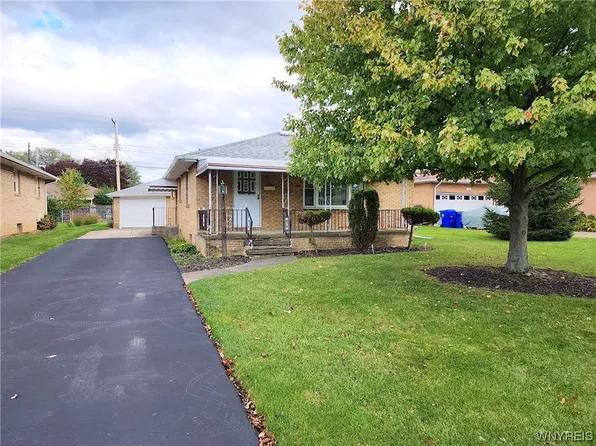 217 Mill Rd, West Seneca, NY 14224