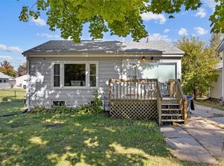 1318 22nd Ave SW, Cedar Rapids, IA 52404