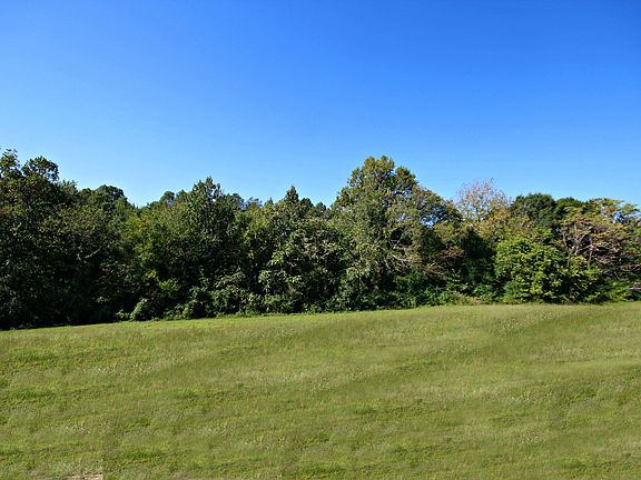 3rd image of 4751 Ellen Circle