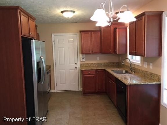 5th image of 230 Woodland Dr